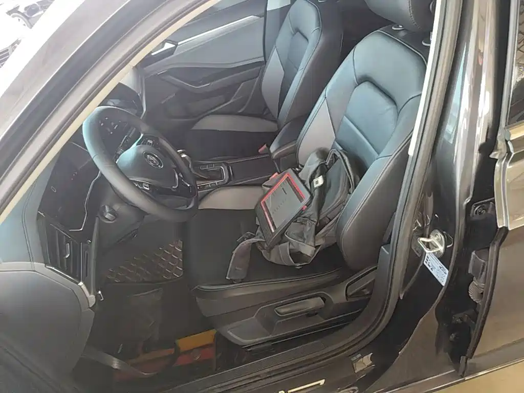 Volkswagen Sagitar 2021 280TSI DSG Comfort Smart Connect Edition