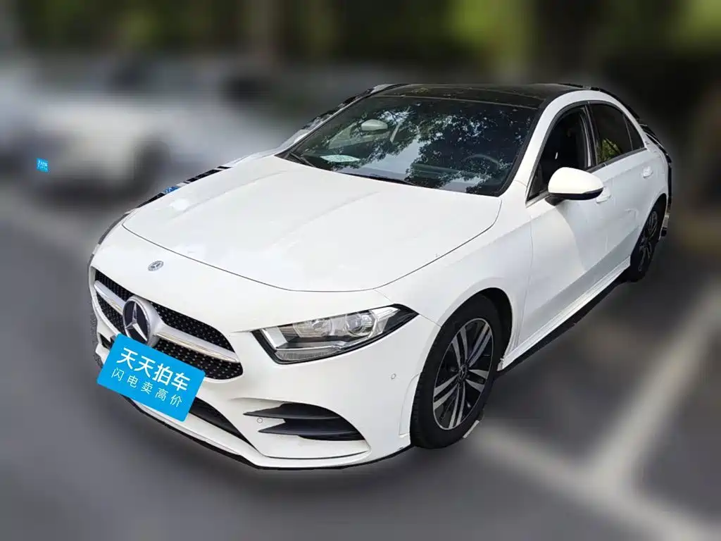 Mercedes-Benz Mercedes-Benz A-Class 2019 A 180 L Sport Sedan