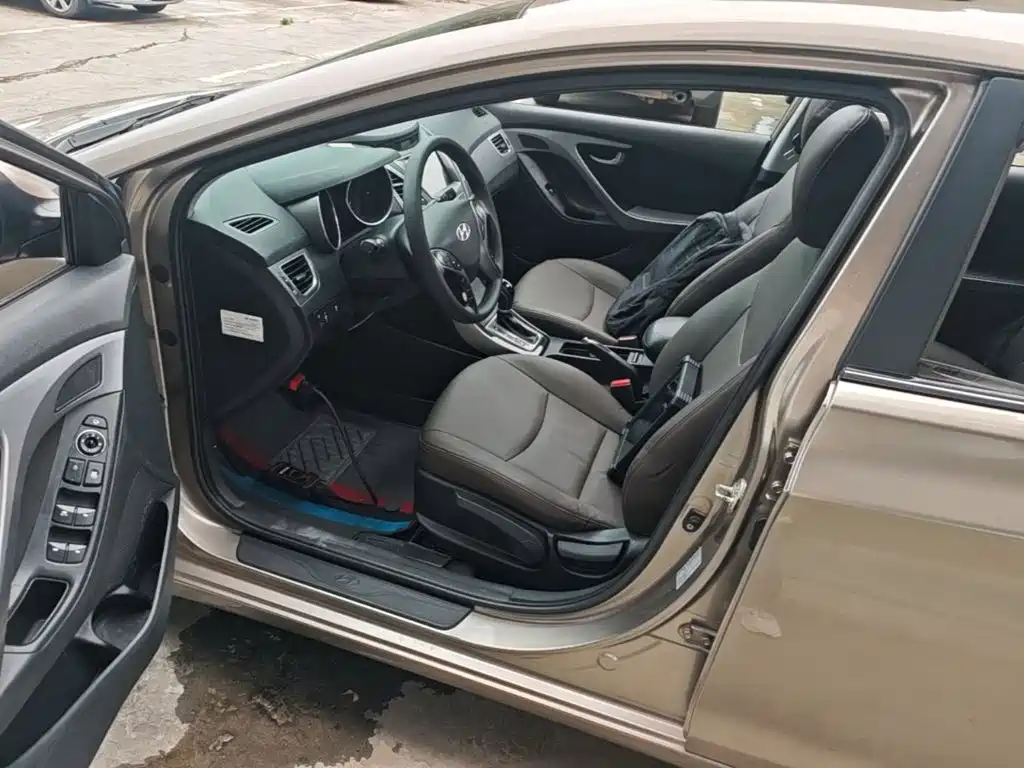 Hyundai Langdong 2016 1.6L Automatic Premium Edition