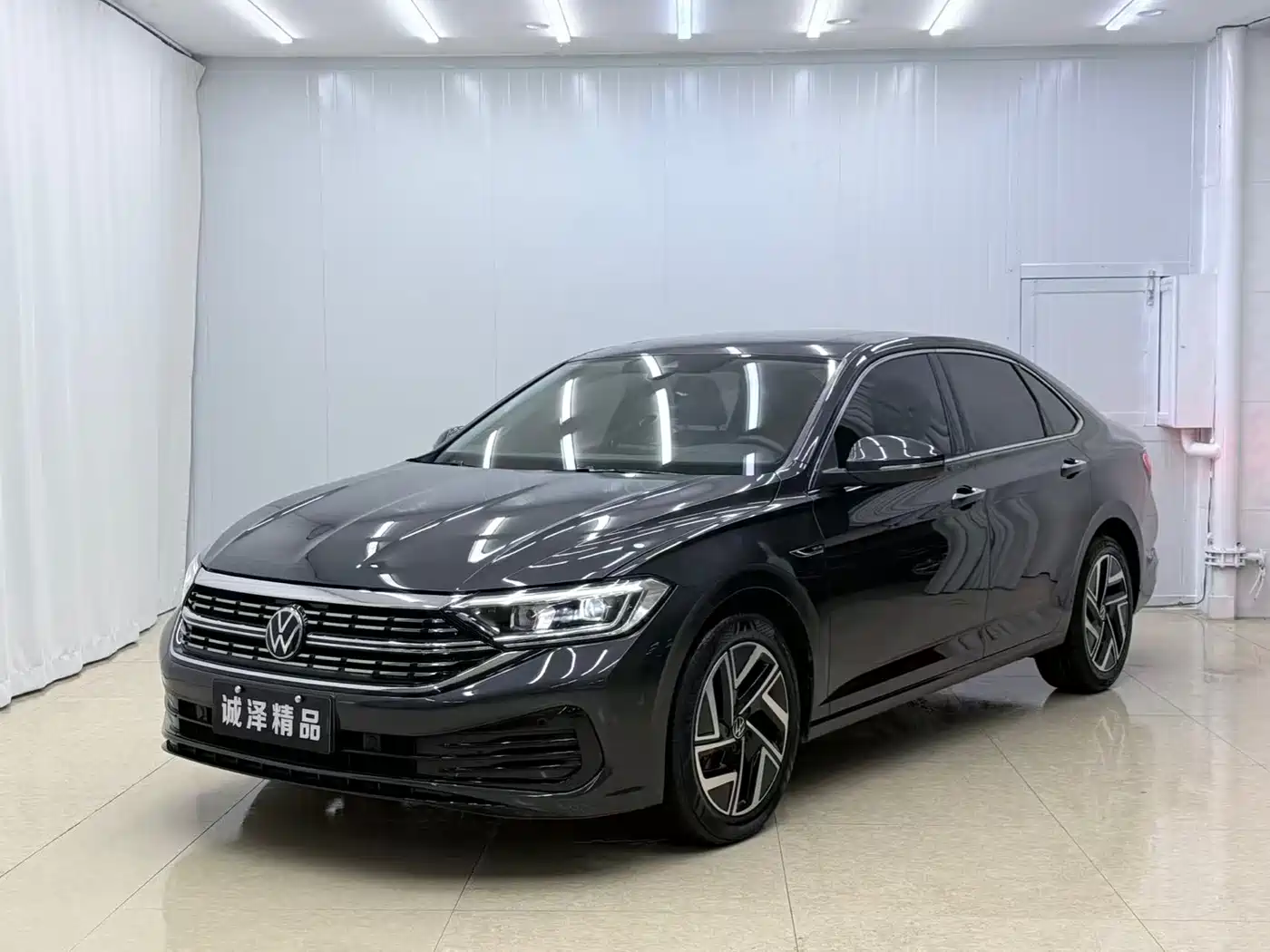 Volkswagen Sagitar 2023 280TSI DSG Surpass Plus Edition