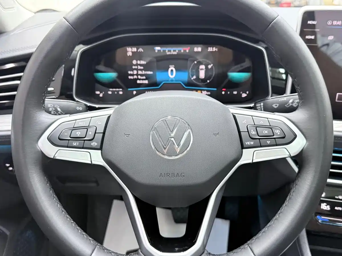 Volkswagen Sagitar 2023 280TSI DSG Surpass Plus Edition