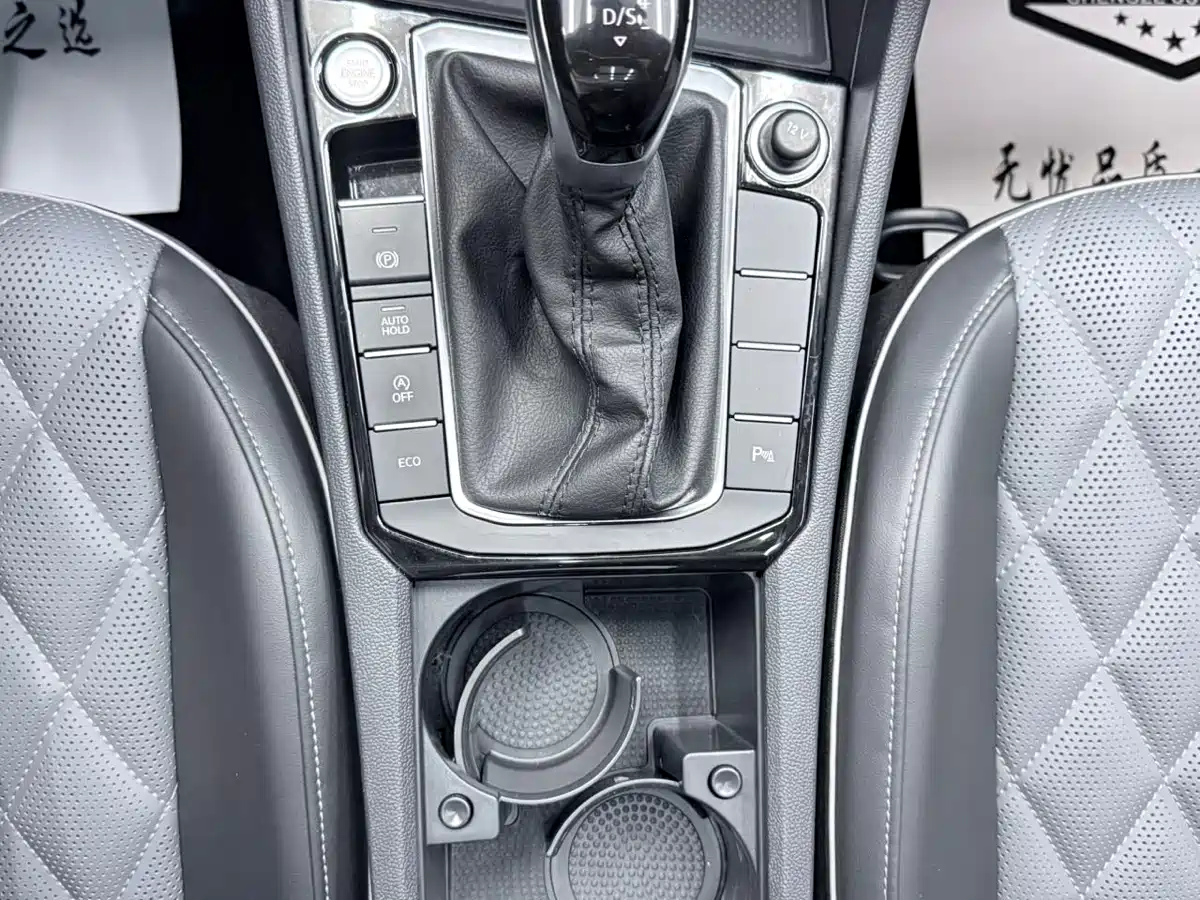 Volkswagen Sagitar 2023 280TSI DSG Surpass Plus Edition