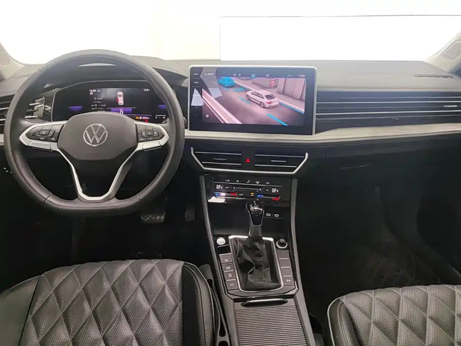 Volkswagen Sagitar 2023 Model Year 200TSI DSG Surpass Edition