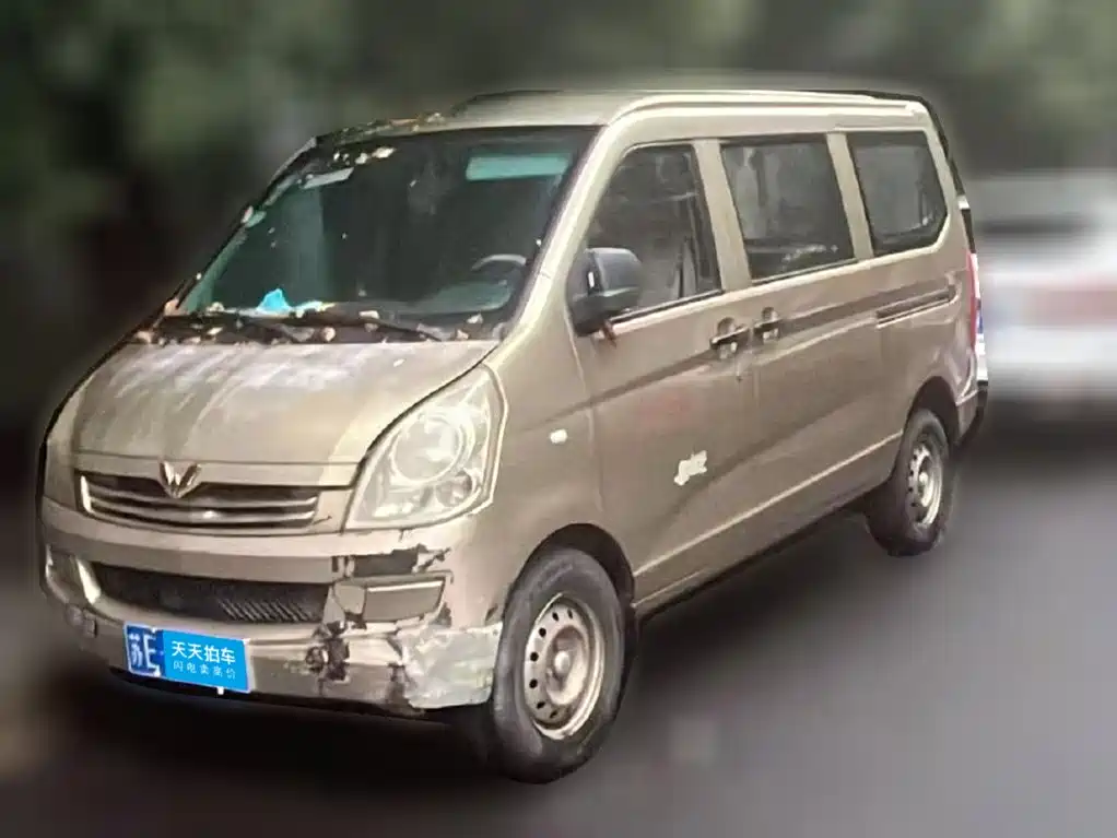 Wuling Motors Wuling Rongguang 2014 1.2L S Base Model