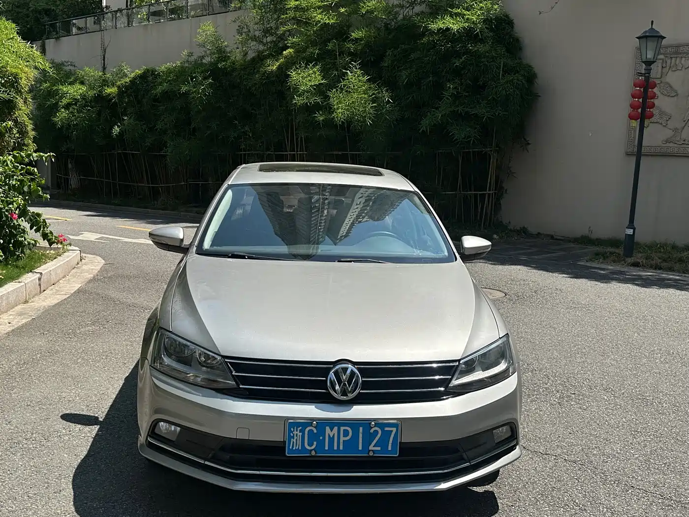 Volkswagen Sagitar 2015 230TSI Automatic Comfort