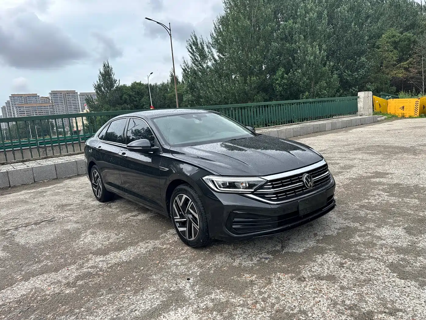 Volkswagen Sagitar 2023 280TSI DSG Surpass Plus Edition