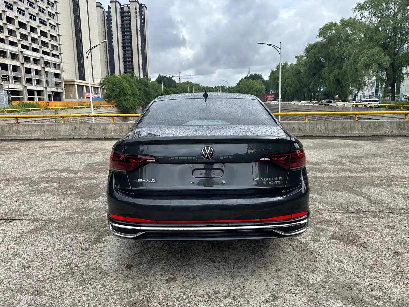 Volkswagen Sagitar 2023 280TSI DSG Surpass Plus Edition