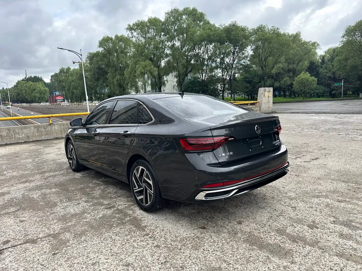 Volkswagen Sagitar 2023 280TSI DSG Surpass Plus Edition