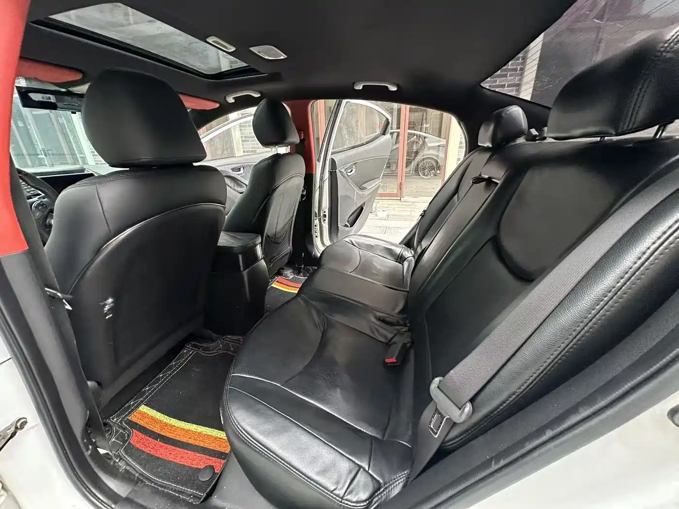 Hyundai Langdong 2015 1.6L Manual Premium
