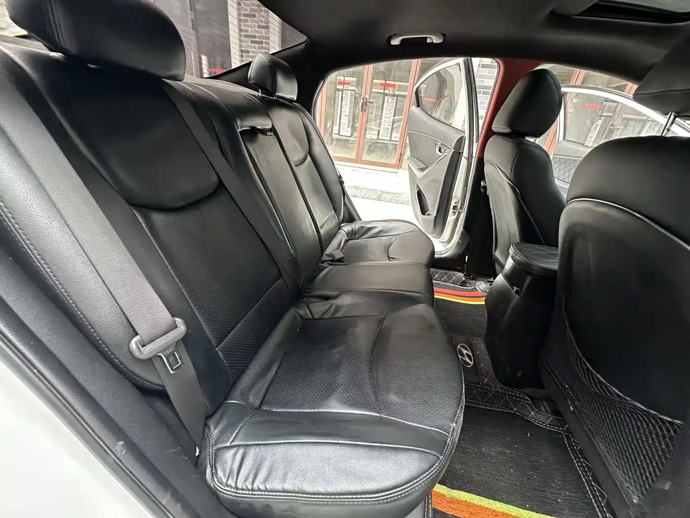 Hyundai Langdong 2015 1.6L Manual Premium