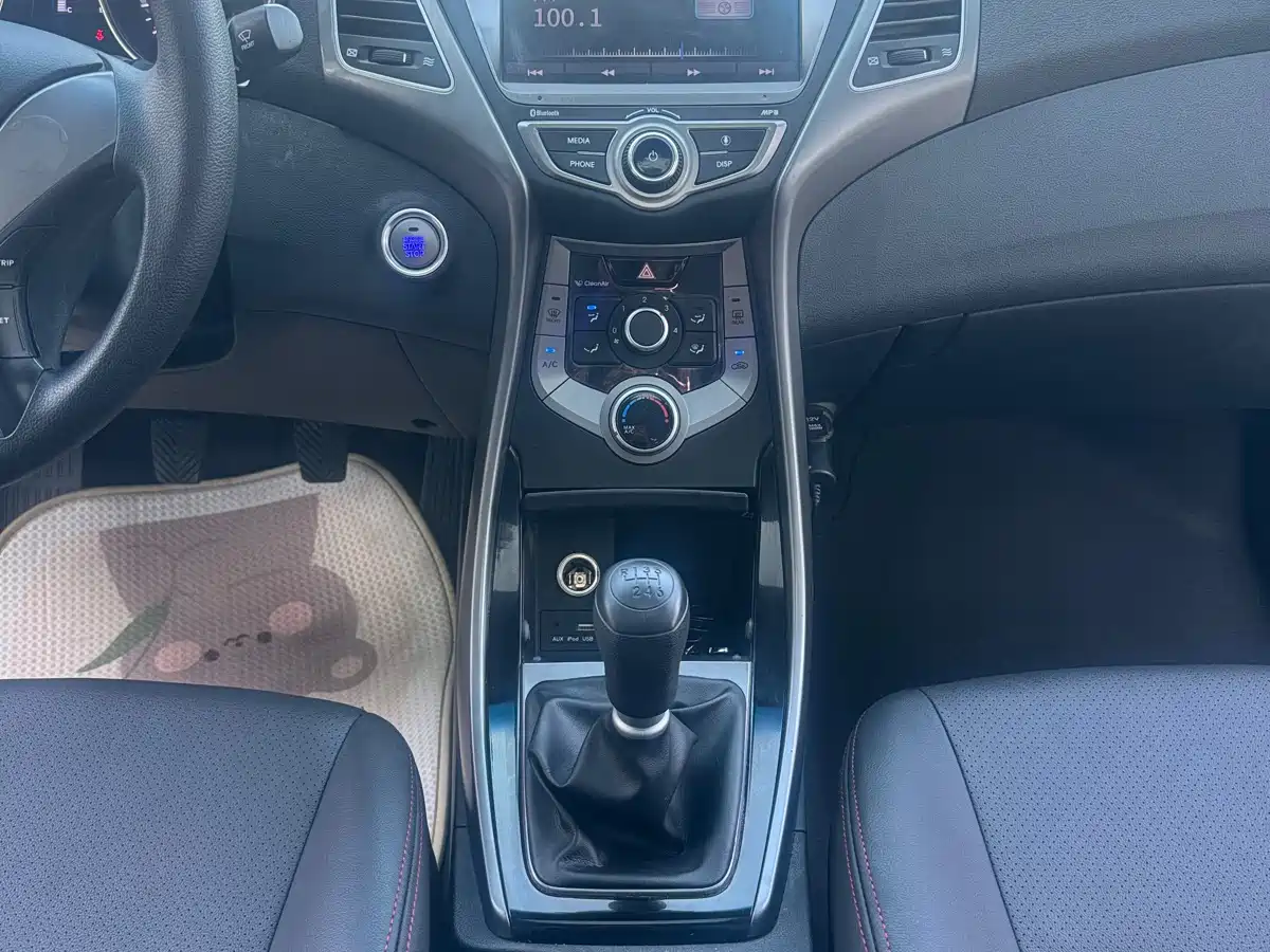 Hyundai Langdong 2016 1.6L Manual Premium Edition