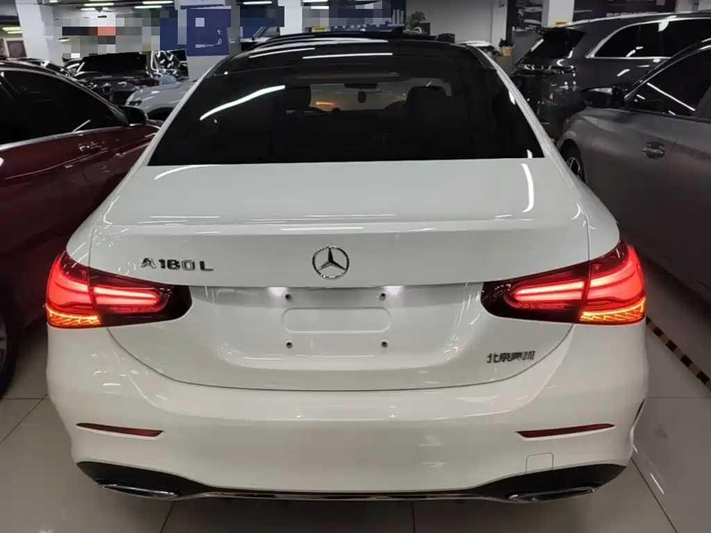 Mercedes-Benz Mercedes-Benz A-Class 2024 Facelift A 180 L