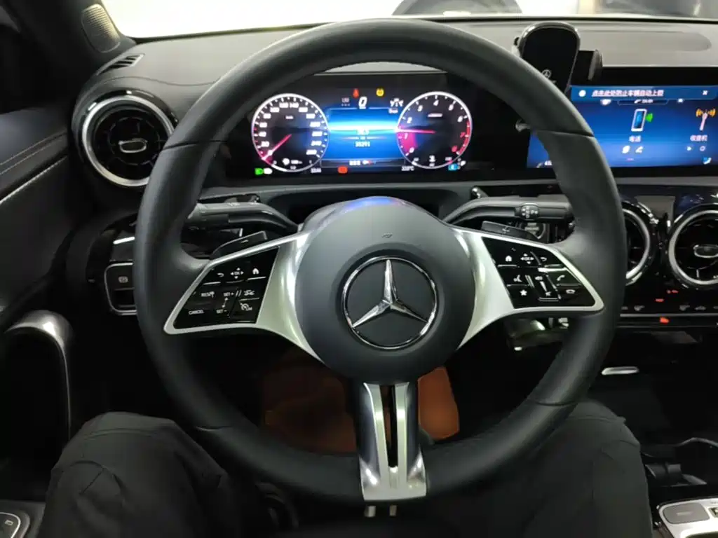 Mercedes-Benz Mercedes-Benz A-Class 2024 Facelift A 180 L
