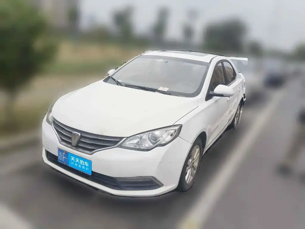 Roewe Roewe 360 2015 1.5L Manual Luxury