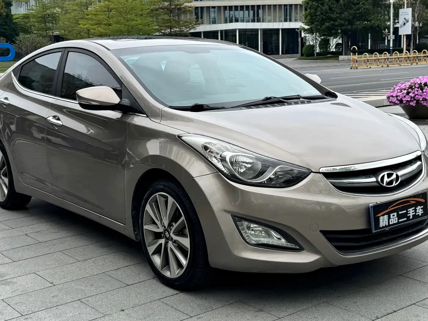 Hyundai Langdong 2015 1.6L Auto Exclusive