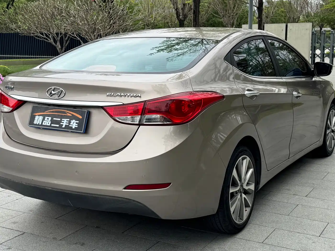 Hyundai Langdong 2015 1.6L Auto Exclusive
