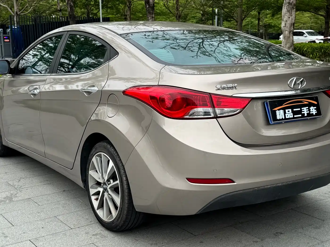 Hyundai Langdong 2015 1.6L Auto Exclusive