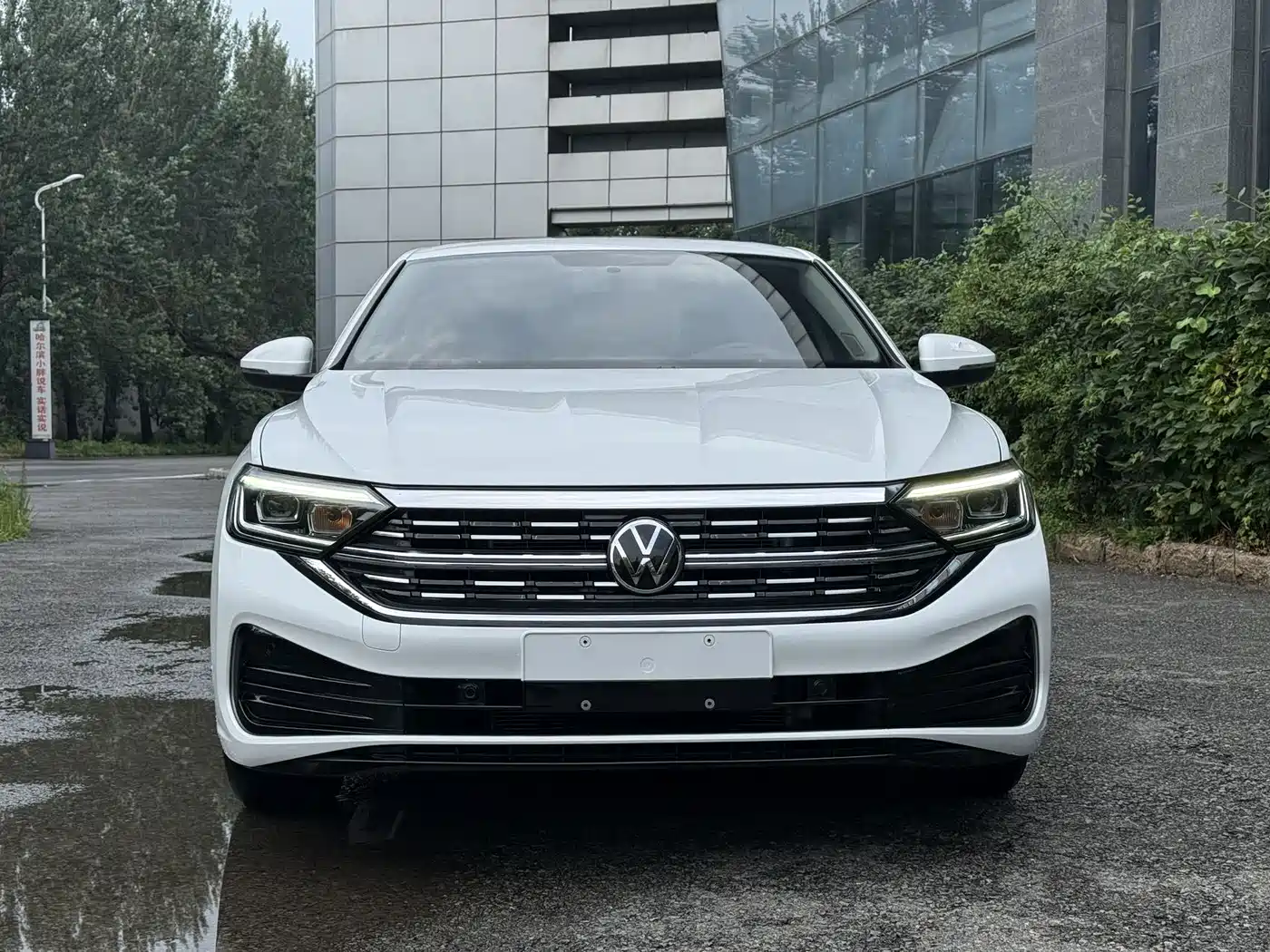 Volkswagen Sagitar 2023 Model Year 280TSI DSG Surpass Edition