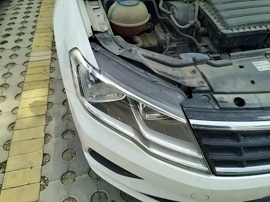 Volkswagen Jetta 2017 1.5L Manual Fashion