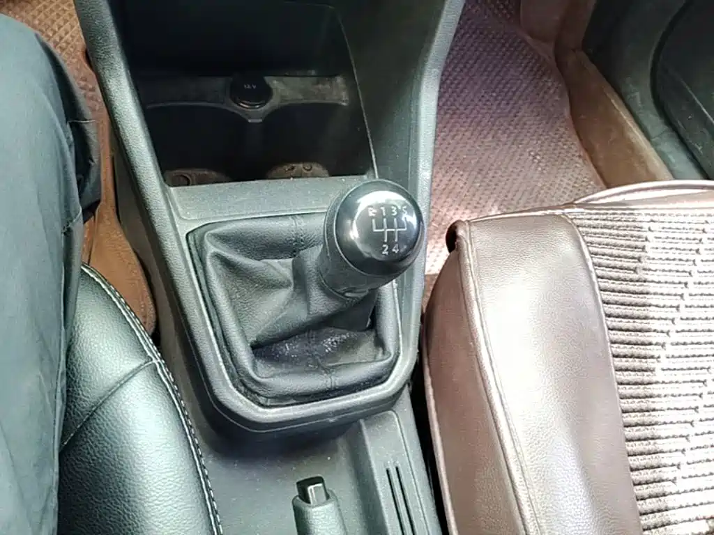 Volkswagen Jetta 2017 1.5L Manual Fashion
