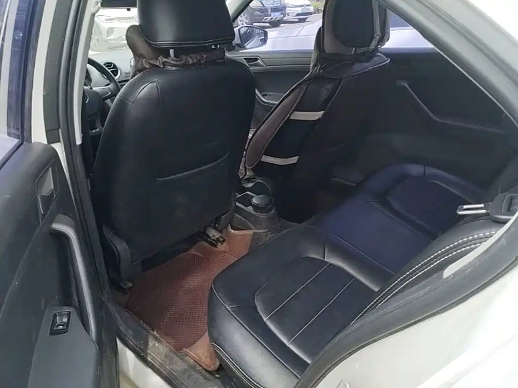 Volkswagen Jetta 2017 1.5L Manual Fashion