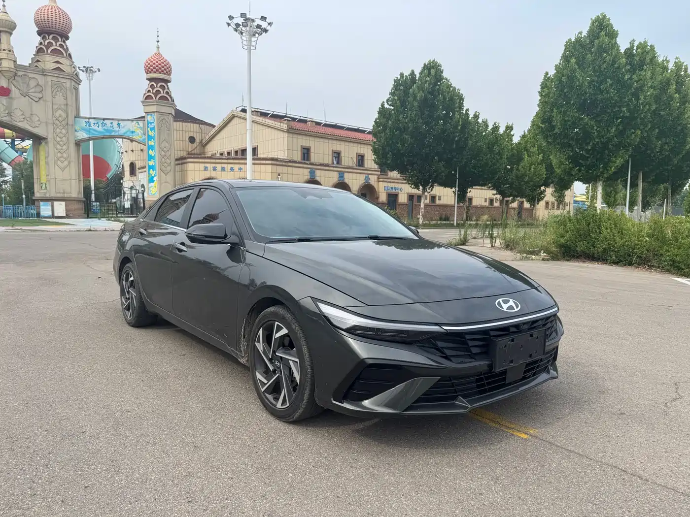 Hyundai Elantra 2023 1.5L CVT TOP Flagship Edition