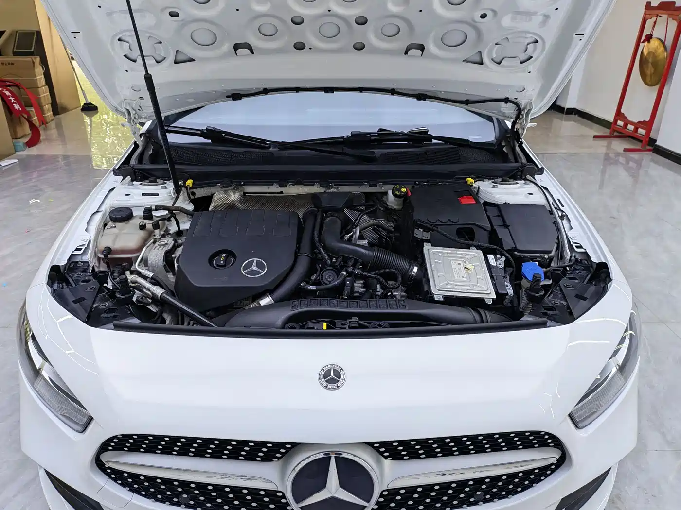 Mercedes-Benz Mercedes-Benz A-Class 2019 A 180 L Sport Sedan