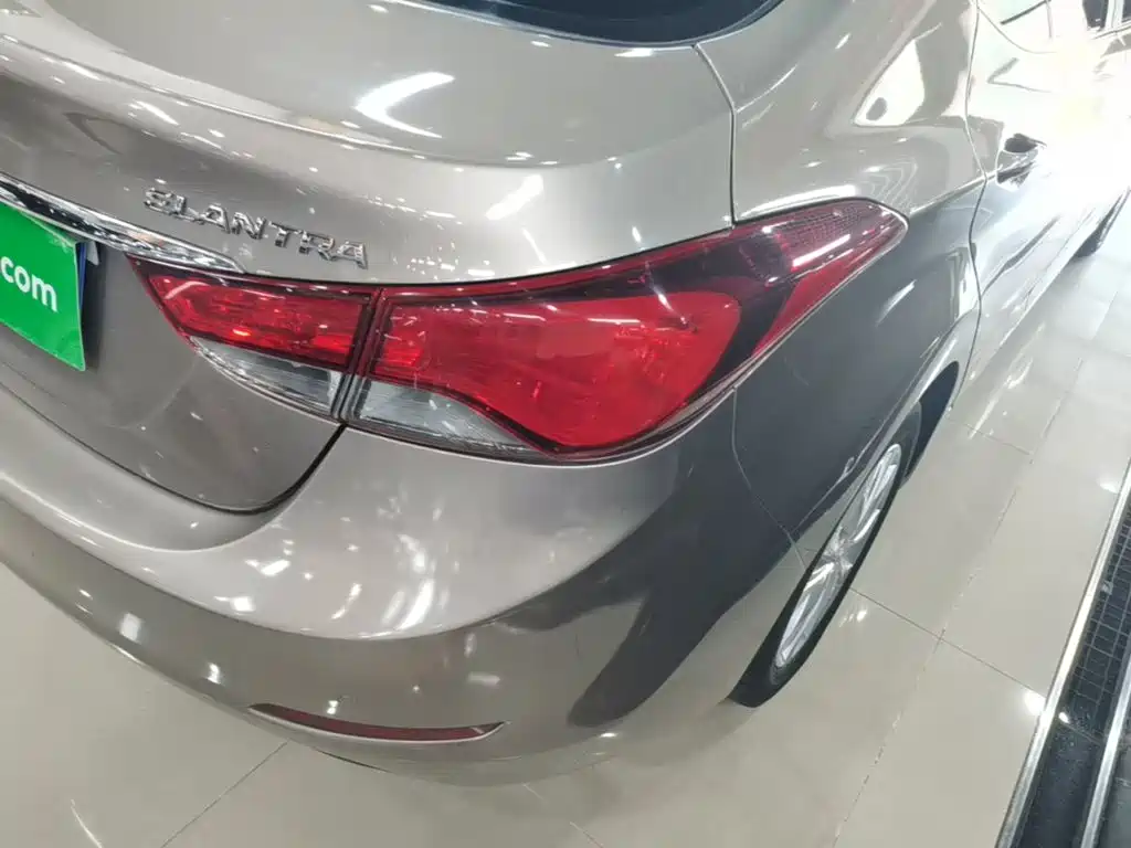 Hyundai Langdong 2016 1.6L Automatic Smart Edition