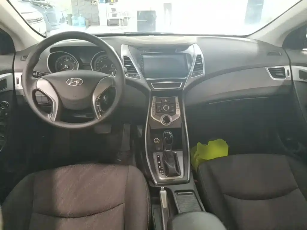 Hyundai Langdong 2016 1.6L Automatic Smart Edition