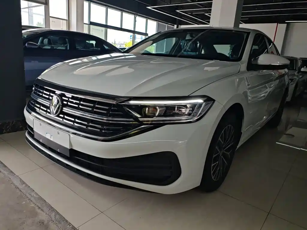 Volkswagen Sagitar 2025 Model Year Facelift 200TSI DSG Soaring Edition