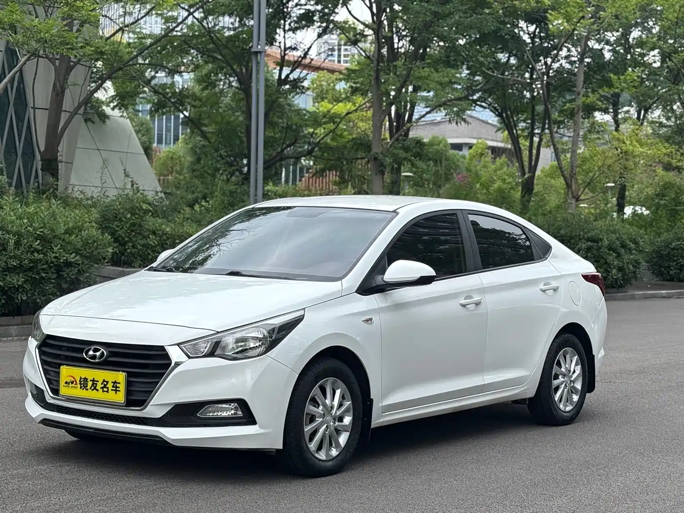 Hyundai Hyundai Verna 2016 1.4L Automatic Cool Edition GLS