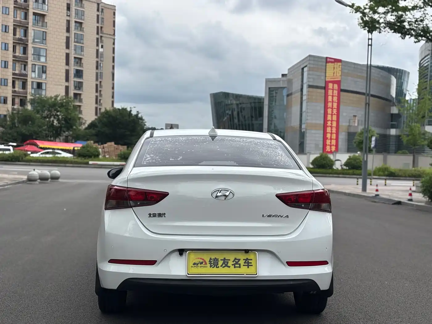 Hyundai Hyundai Verna 2016 1.4L Automatic Cool Edition GLS