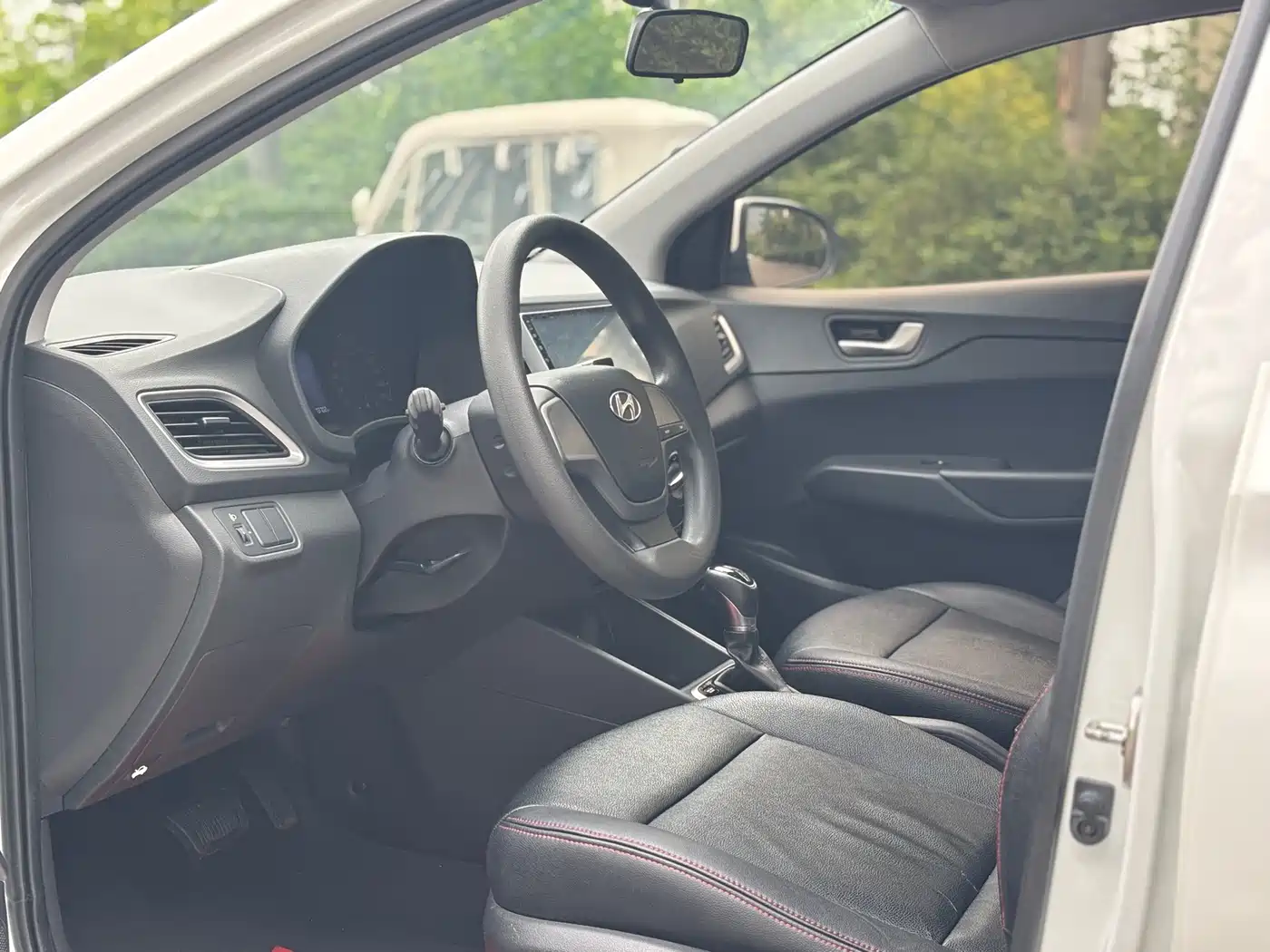 Hyundai Hyundai Verna 2016 1.4L Automatic Cool Edition GLS