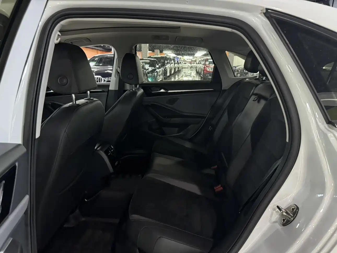 Volkswagen Sagitar 2019 280TSI DSG Luxury Edition China VI