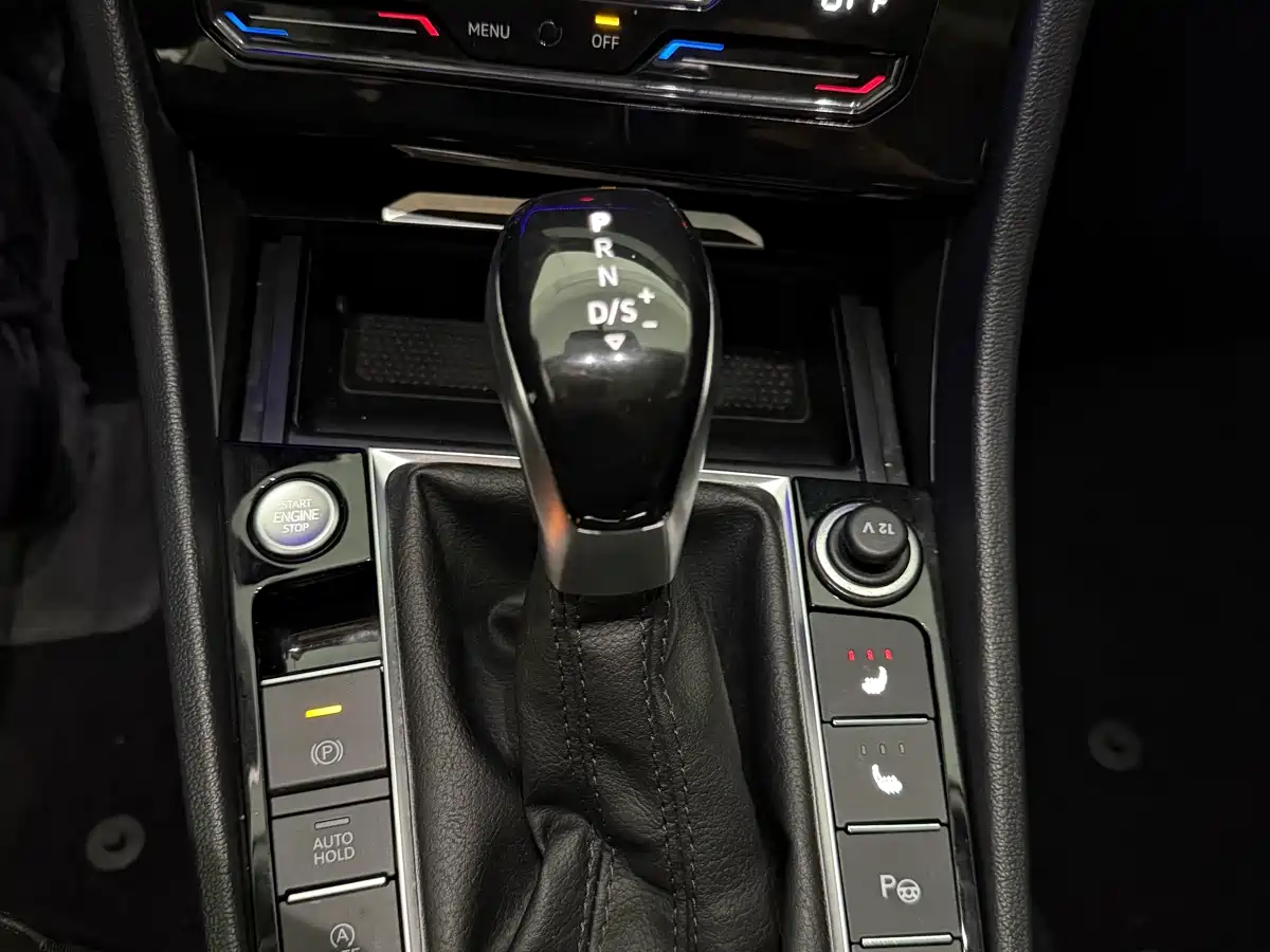 Volkswagen Sagitar 2021 200TSI DSG Comfort Smart Edition