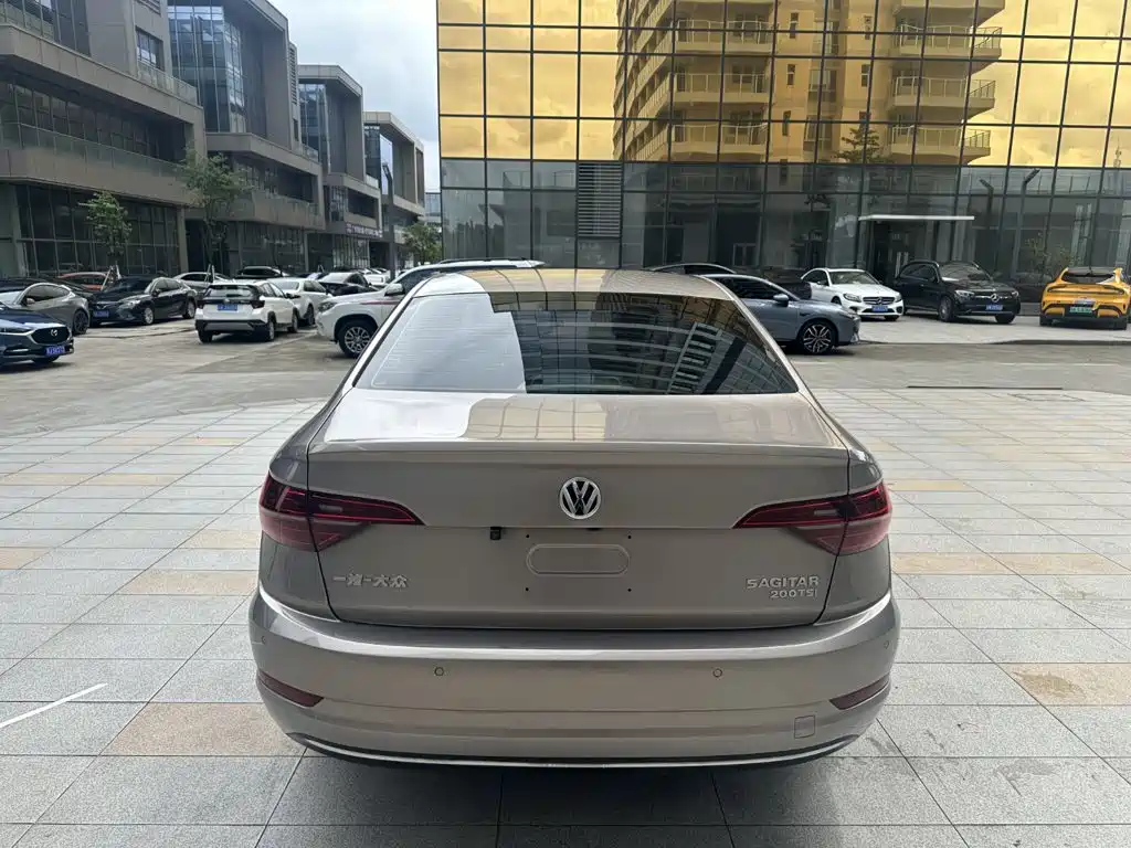 Volkswagen Sagitar 2020 200TSI DSG Comfort China VI