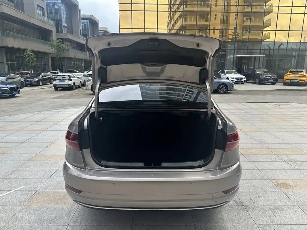 Volkswagen Sagitar 2020 200TSI DSG Comfort China VI