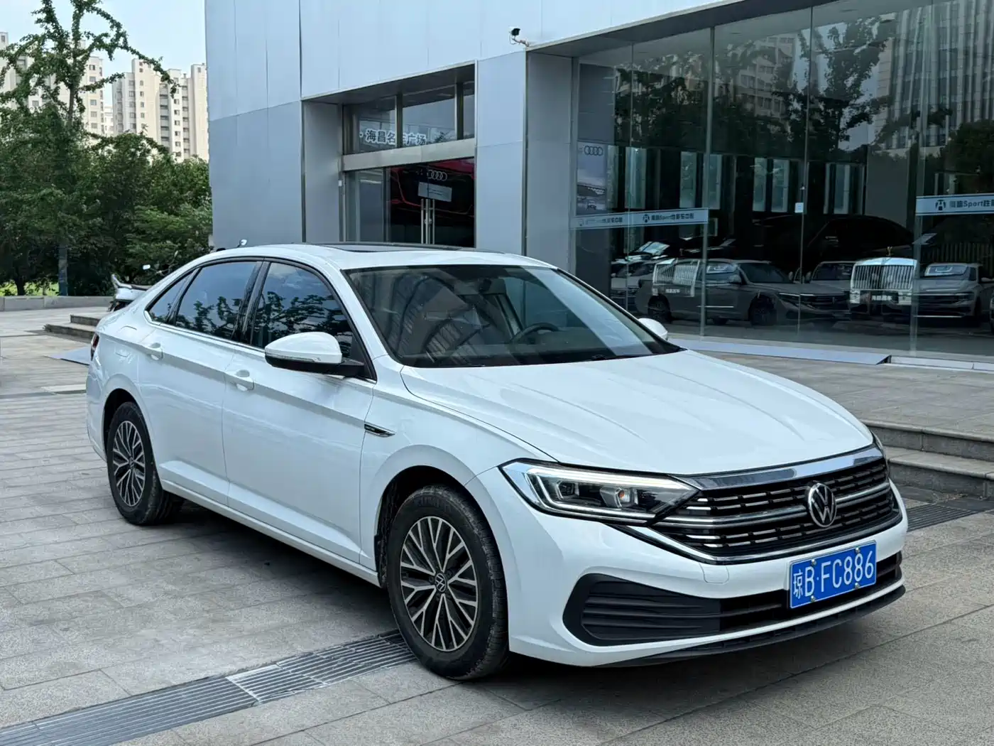 Volkswagen Sagitar 2024 200TSI DSG Flying Edition