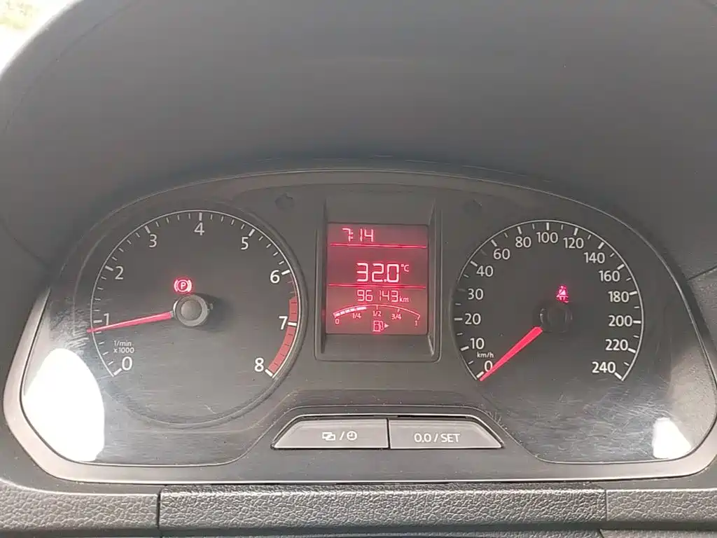 Volkswagen Jetta 2015 Quality Edition 1.4L Manual Fashion
