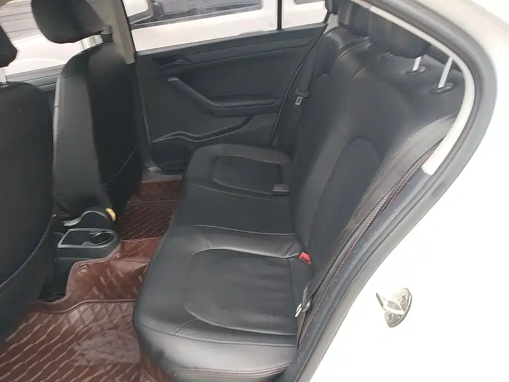 Volkswagen Jetta 2015 Quality Edition 1.4L Manual Fashion
