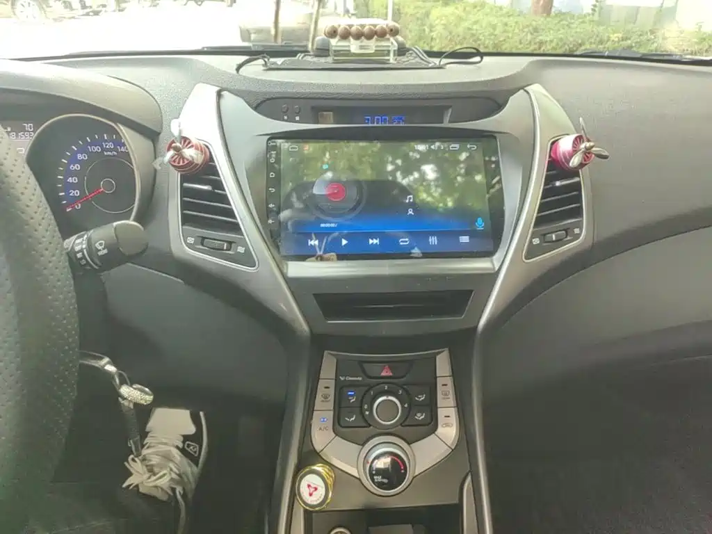 Hyundai Langdong 2016 1.6L Automatic Smart Edition