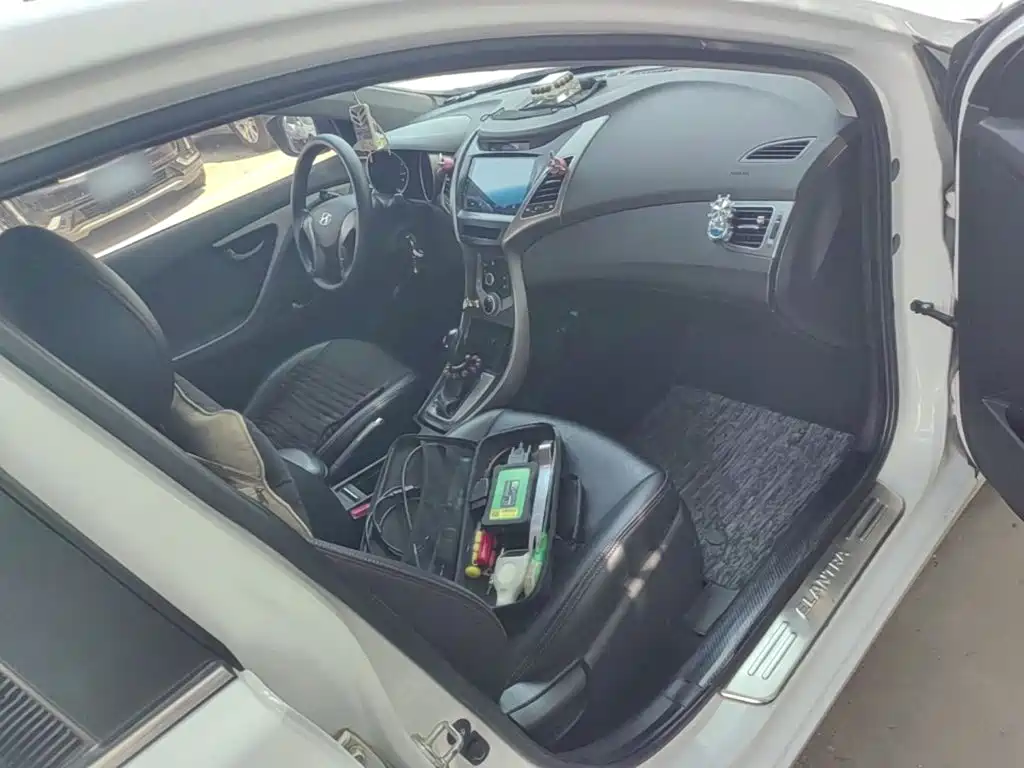 Hyundai Langdong 2016 1.6L Automatic Smart Edition