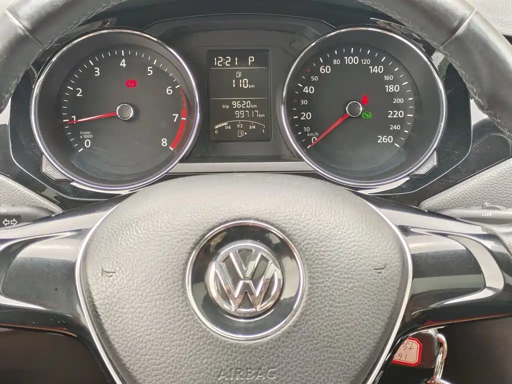 Volkswagen Sagitar 2015 1.6L Automatic Comfort
