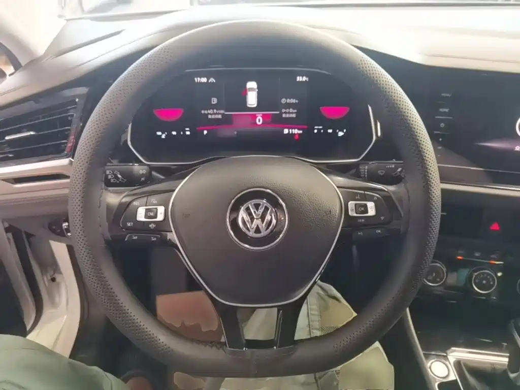 Volkswagen Sagitar 2021 200TSI DSG Surpassing Edition