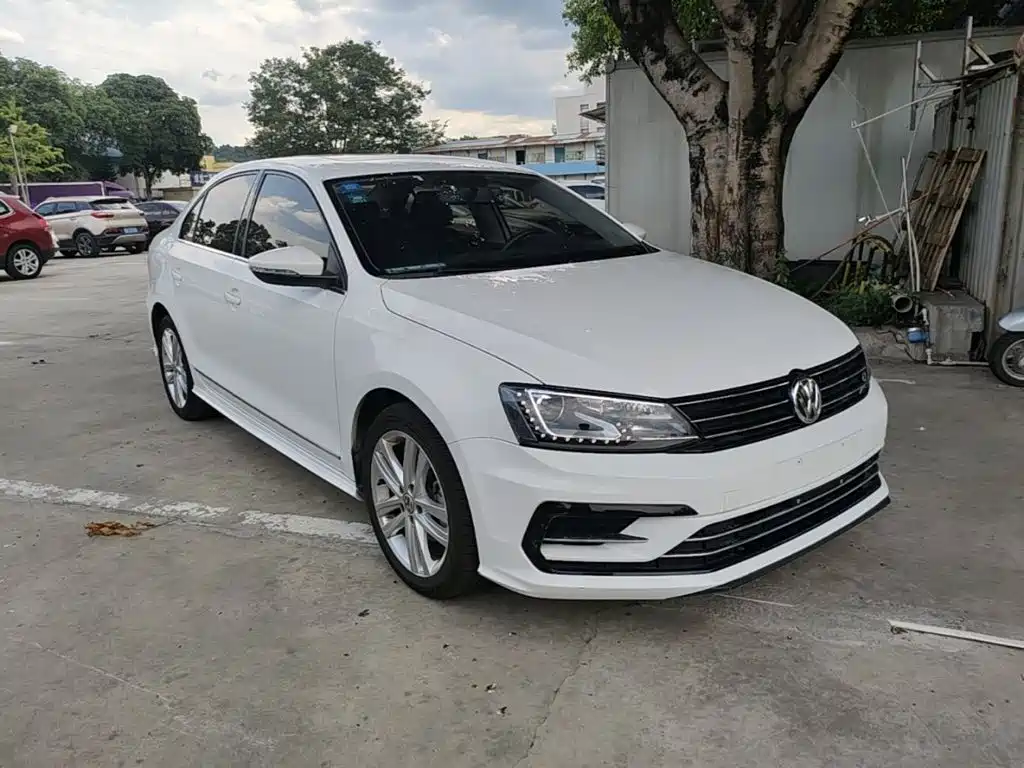 Volkswagen Sagitar 2018 280TSI DSG Spark Edition