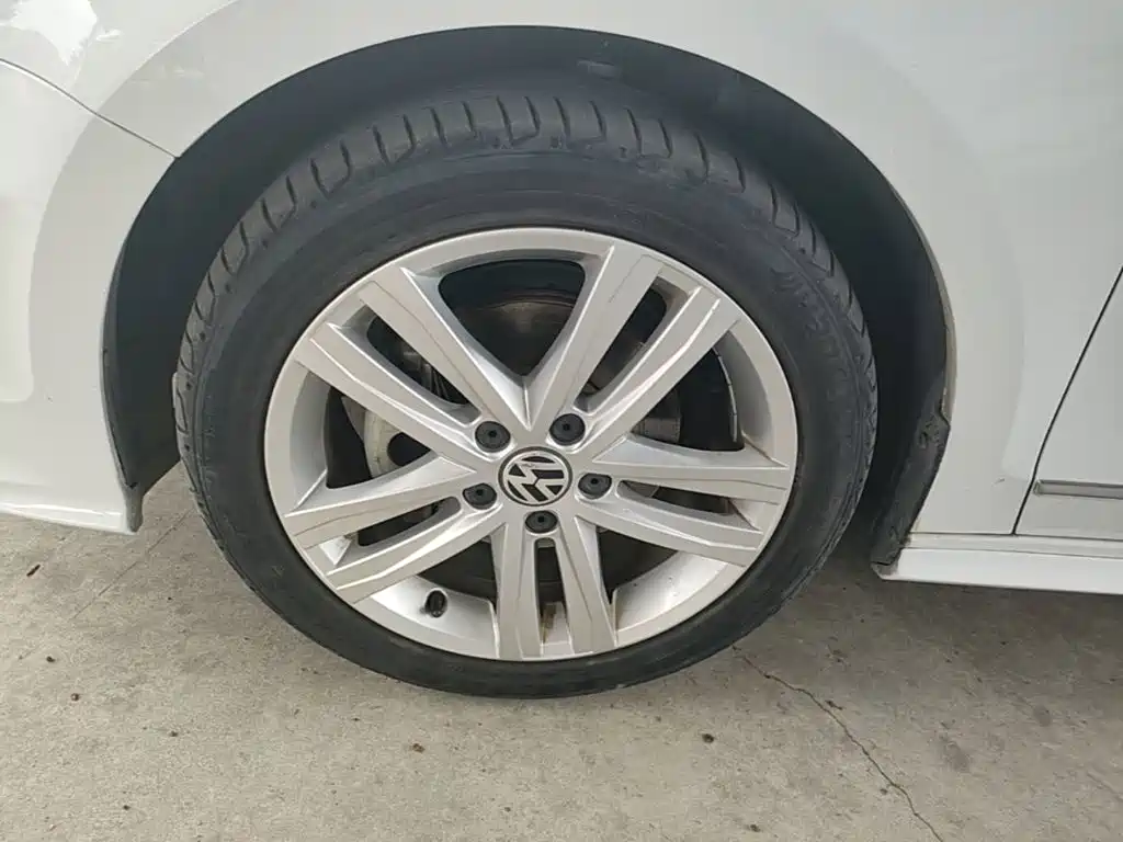 Volkswagen Sagitar 2018 280TSI DSG Spark Edition