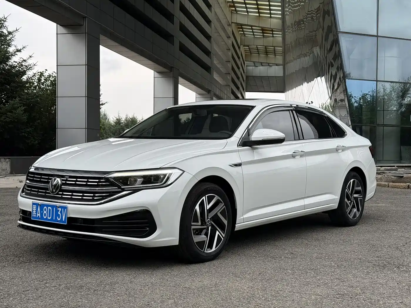 Volkswagen Sagitar 2023 Model Year 280TSI DSG Surpass Edition