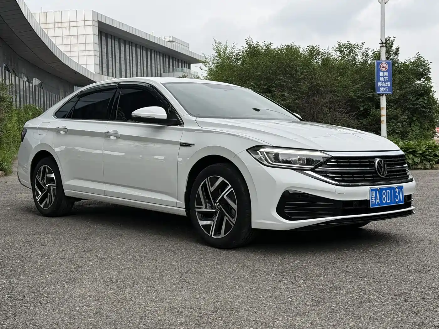 Volkswagen Sagitar 2023 Model Year 280TSI DSG Surpass Edition