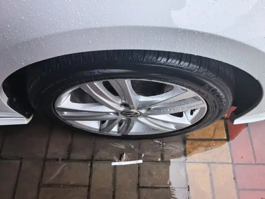 Volkswagen Sagitar 2018 280TSI DSG Comfort