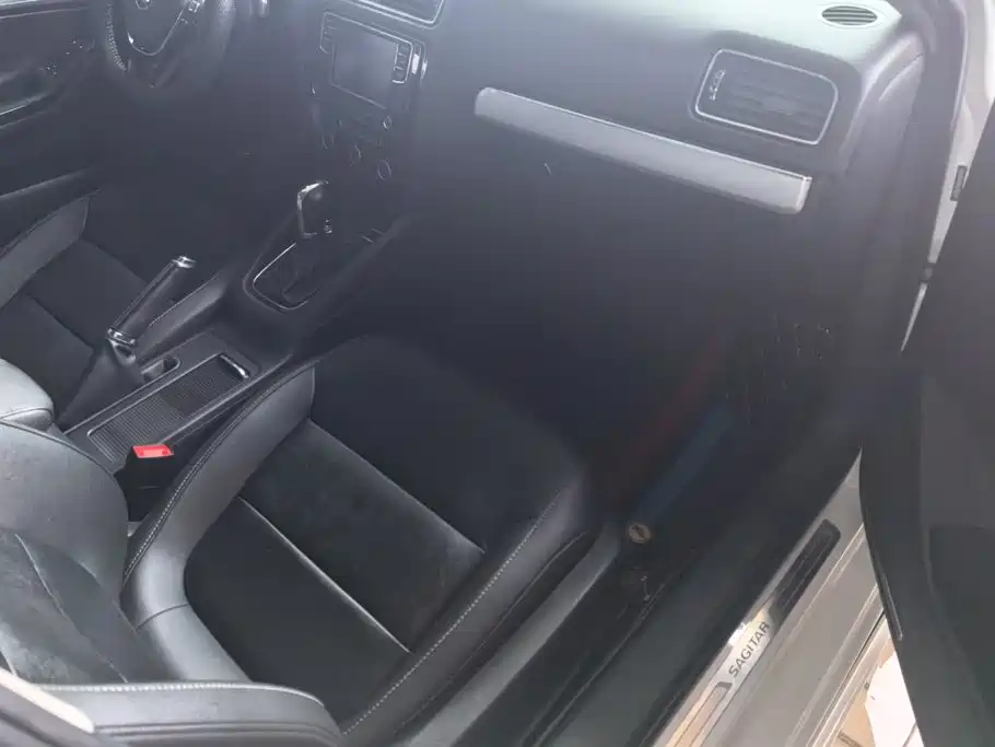 Volkswagen Sagitar 2018 280TSI DSG Comfort